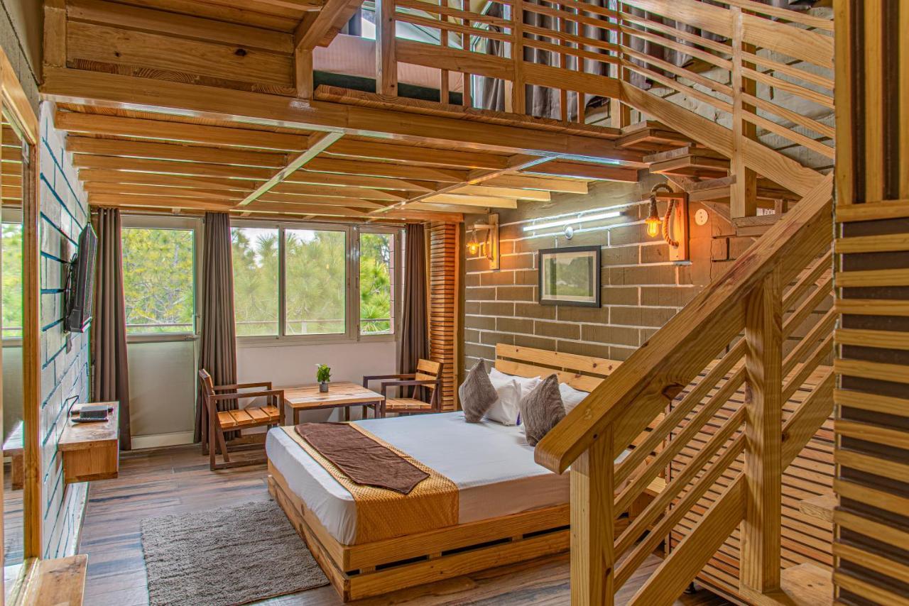 The Hillcrest Paradise Kasauli Eksteriør billede