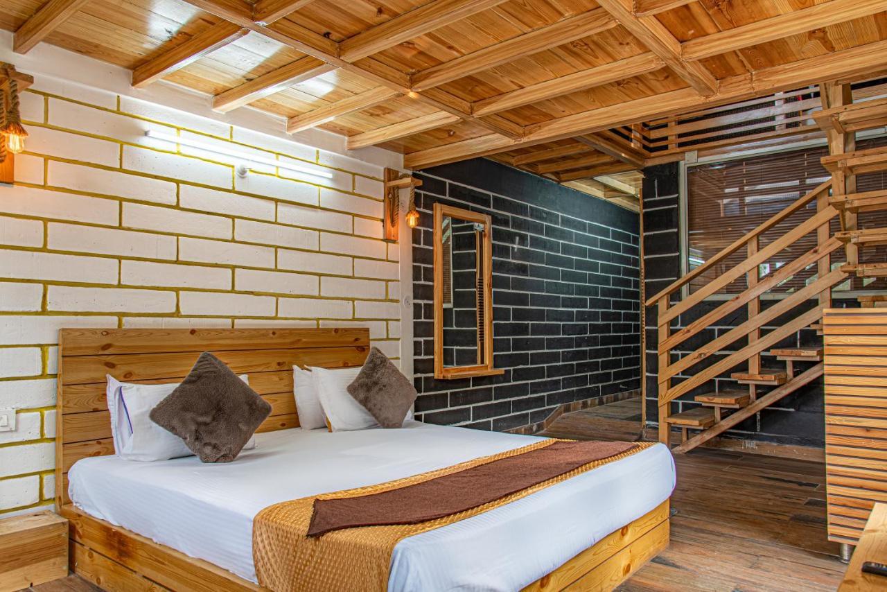 The Hillcrest Paradise Kasauli Eksteriør billede