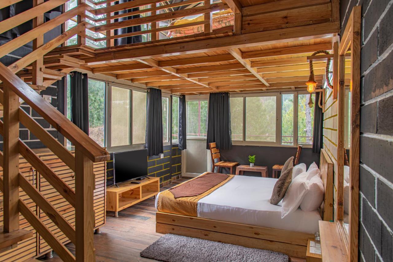 The Hillcrest Paradise Kasauli Eksteriør billede