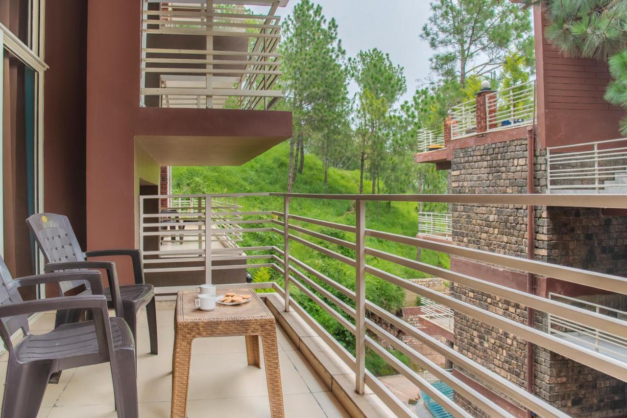 The Hillcrest Paradise Kasauli Eksteriør billede