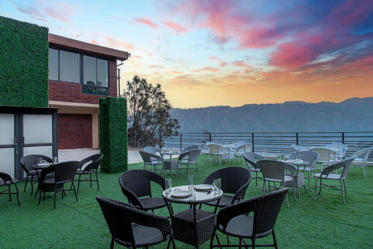 The Hillcrest Paradise Kasauli Eksteriør billede